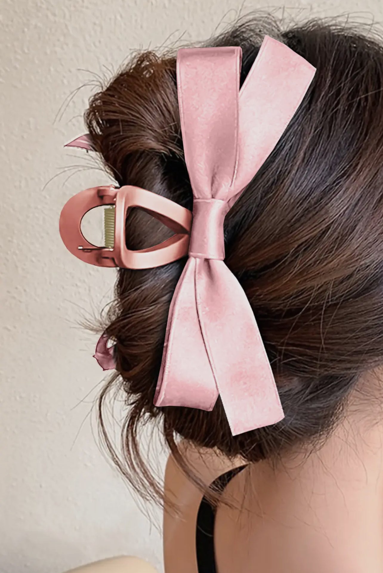 Large bow claw clip